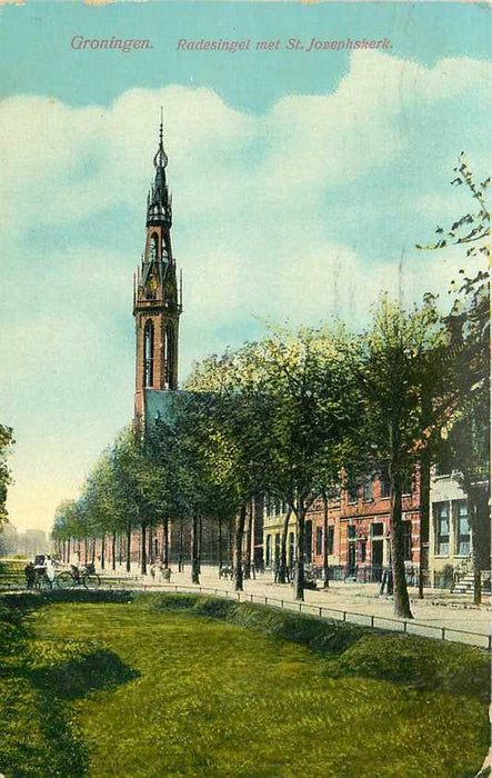 Groningen Radesingel met St. Jozephskerk