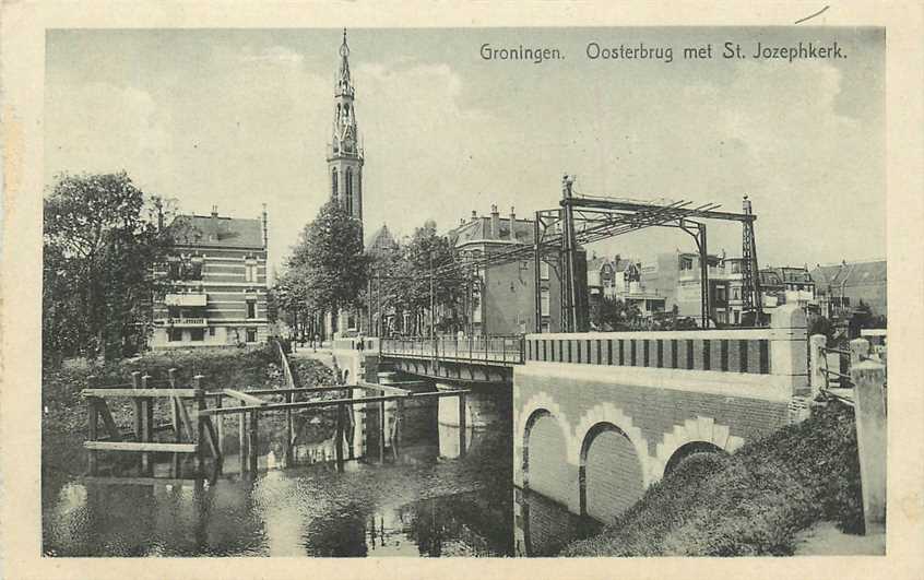 Groningen Oosterbrug met St. Jozephskerk