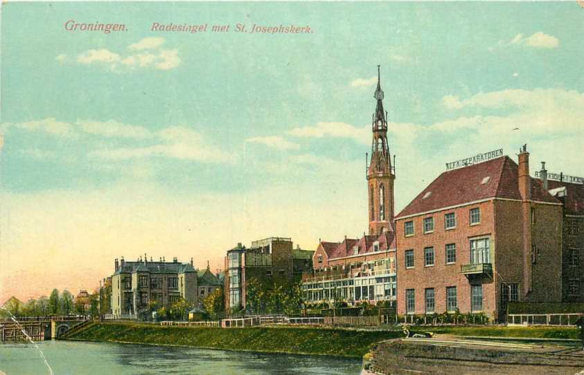 Groningen Radesingel met St. Josephskerk