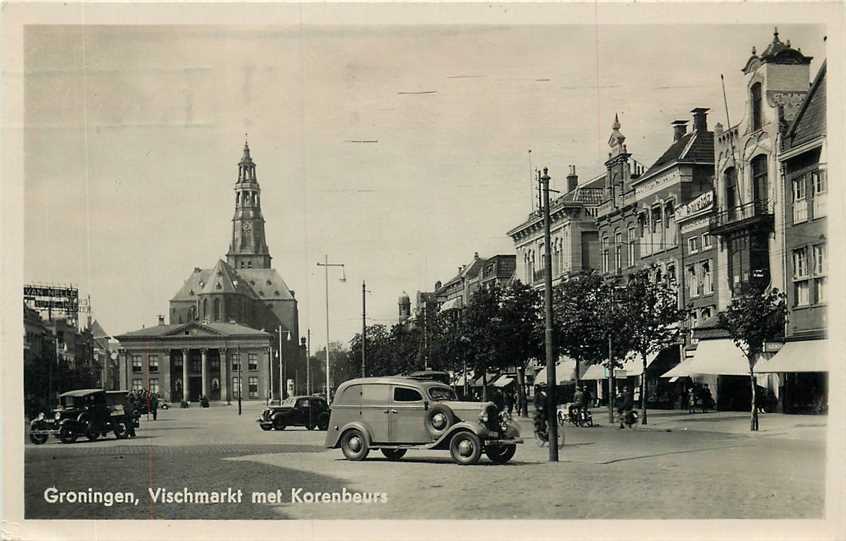 Groningen Vischmarkt met Korenbeurs