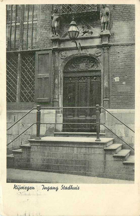 Nijmegen Ingang Stadhuis