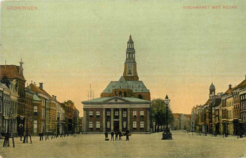 Groningen Vischmarkt met Beurs