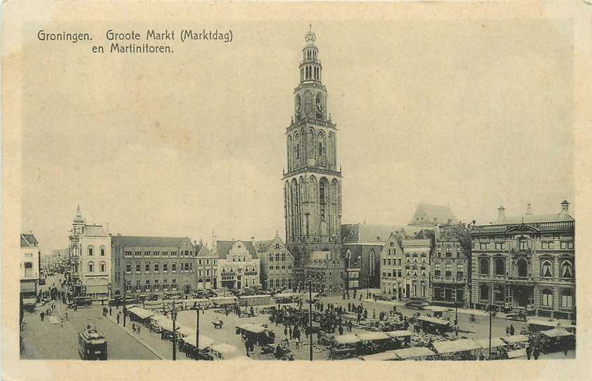 Groningen Groote Markt en Martini-toren