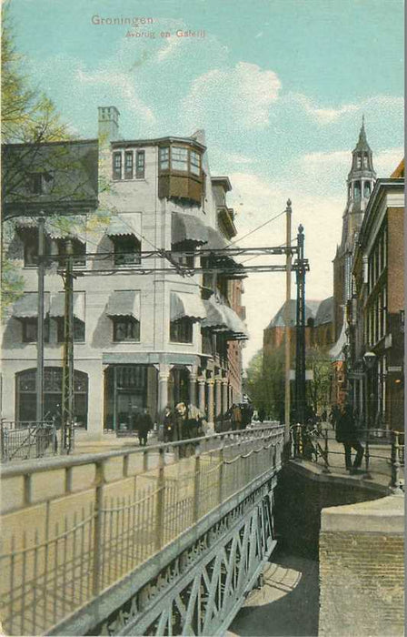 Groningen A-brug en Galerij