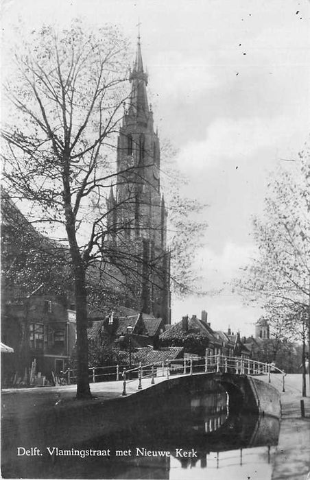 Delft Vlamingstraat met Nieuwe Kerk