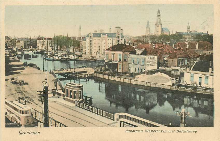 Groningen Panorama Westerhaven met Basculebrug