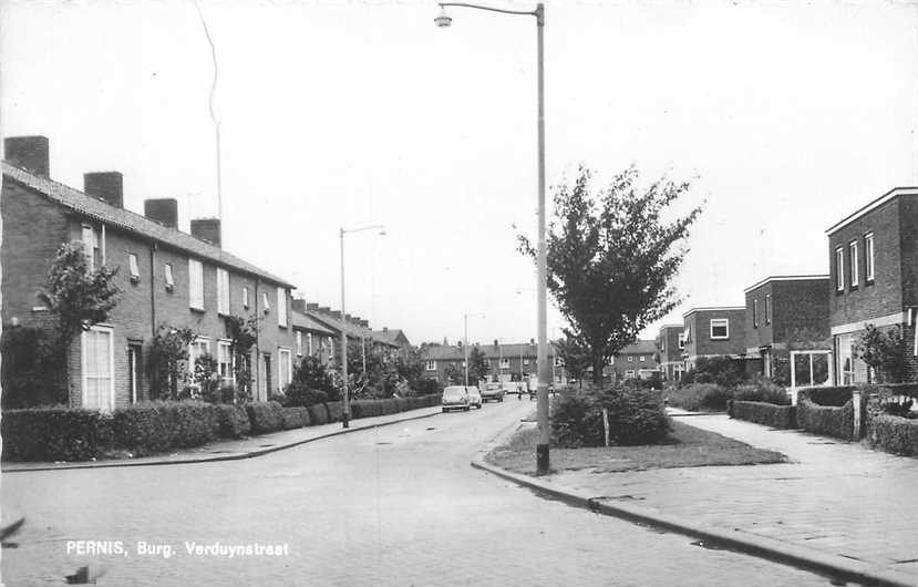 Pernis Rotterdam Burg. Verduynstraat