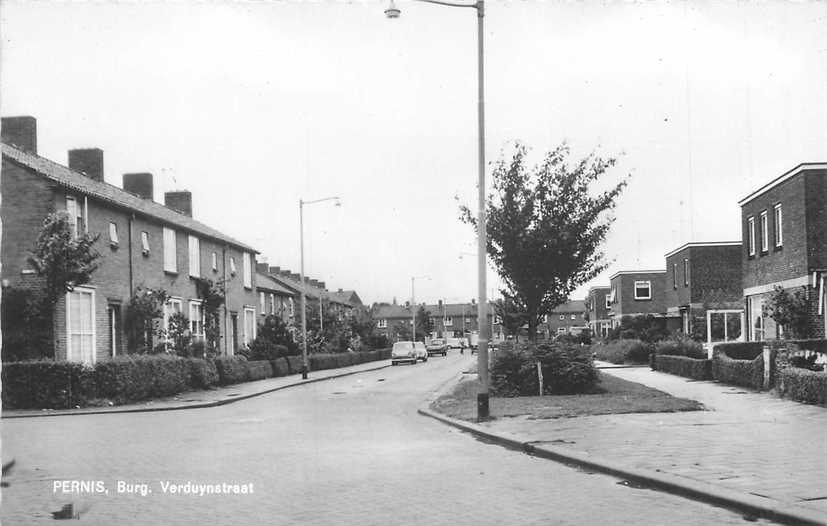 Pernis Rotterdam Burg. Verduynstraat