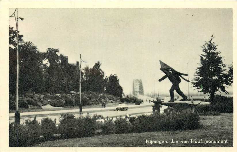 Nijmegen Jan van Hoof monument