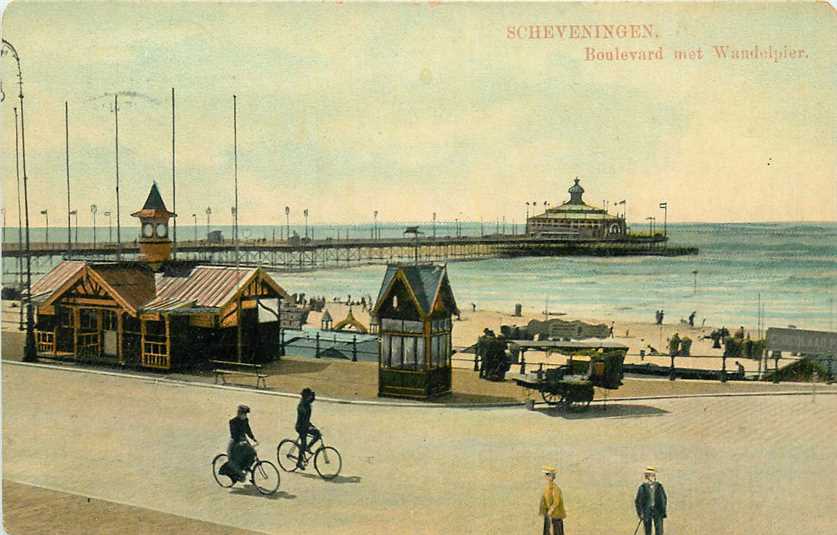 Scheveningen Boulevard met Wandelpier