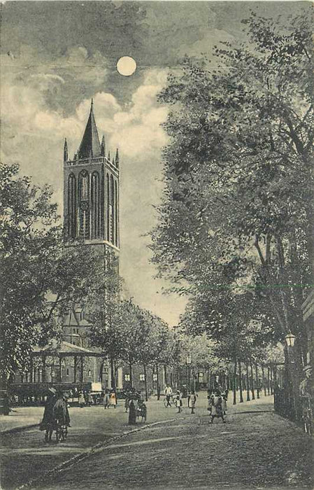 Bussum Brinkstraat met Kerk