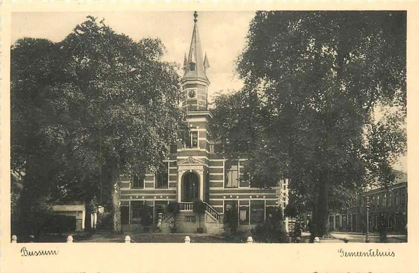 Bussum Gemeentehuis