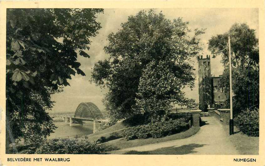 Nijmegen Belvedere met Waalbrug