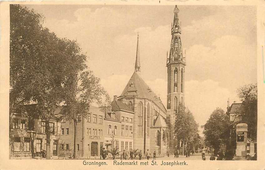 Groningen Rademarkt met St Josephkerk