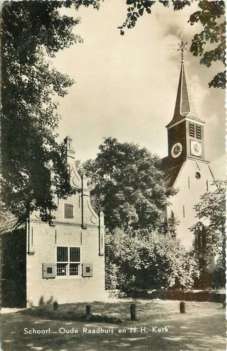 Schoorl Oude Raadhuis en Kerk