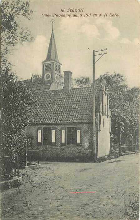 Schoorl Oude Raadhuis en Kerk