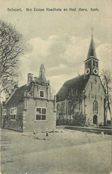 Schoorl Raadhuis en Kerk