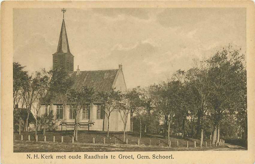 Schoorl Kerk met oude Raadhuis