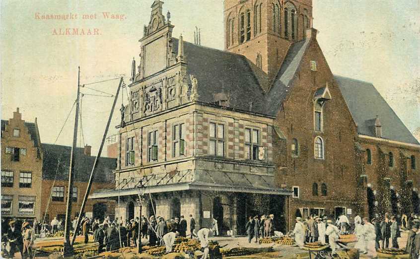 Alkmaar Kaasmarkt met Waaggebouw