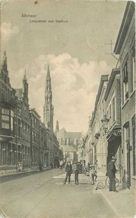 Alkmaar Langestraat met Stadhuis