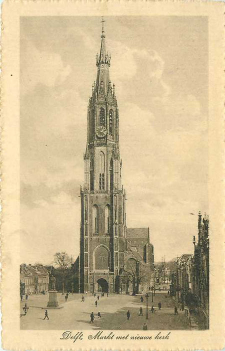 Delft Markt met nieuwe kerk