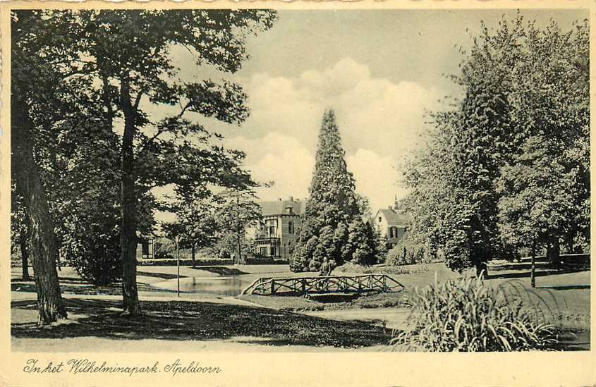 Apeldoorn In het Wilhelminapark