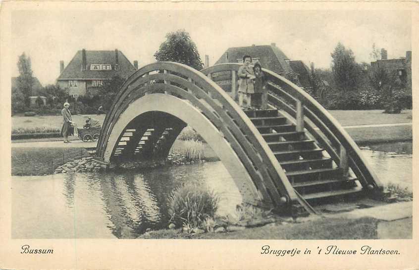 Bussum Bruggetje in het Nieuwe Plantsoen