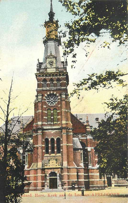 Apeldoorn Kerk aan de Loolaan