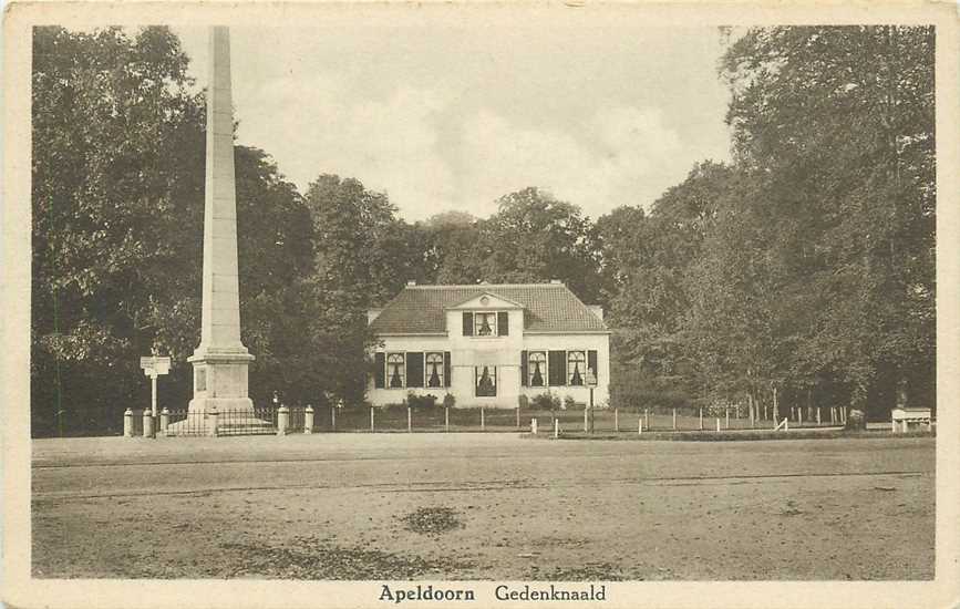 Apeldoorn Gedenknaald