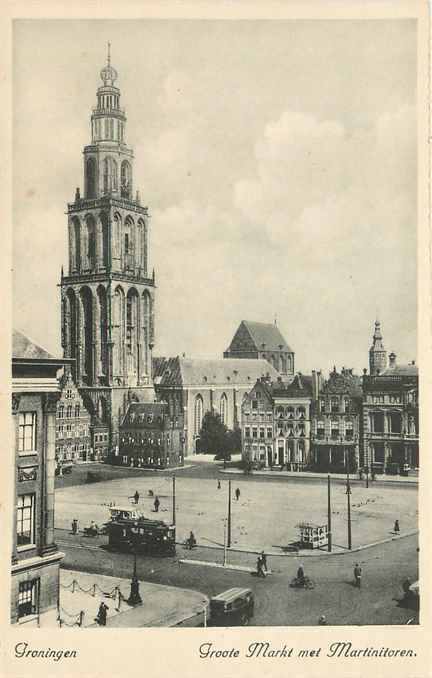 Groningen Groote Markt met Martinitoren