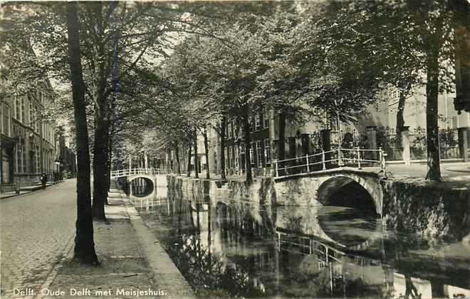 Delft Oude Delft met Meisjeshuis