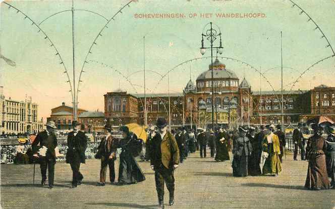 Scheveningen Op het Wandelhoofd