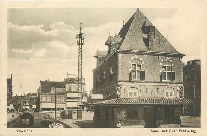 Leeuwarden Nauw met Oude Stadswaag