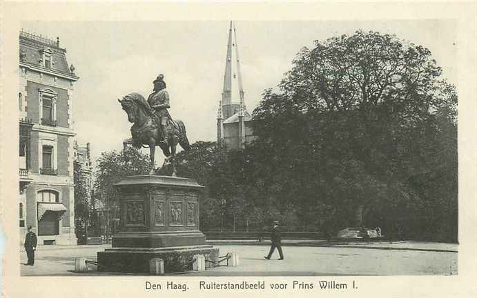 Den Haag Ruiterstandbeeld voor Prins Willem I