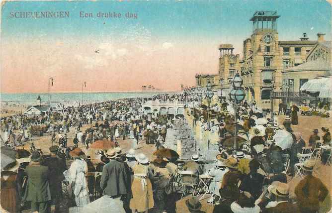 Scheveningen Een drukke dag
