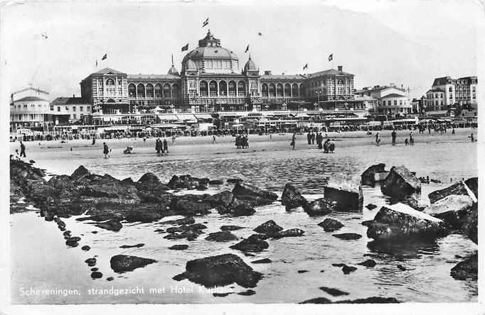 Scheveningen Strandgezicht met Hotel Kurhaus
