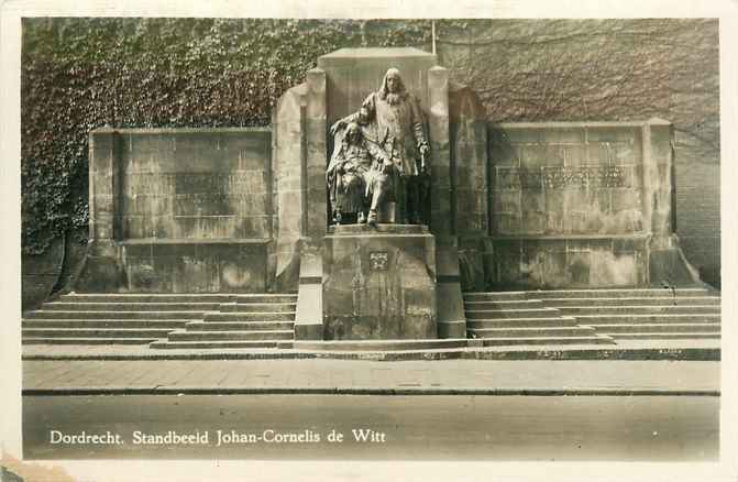 Dordrecht Standbeeld Johan Cornelis de Witt