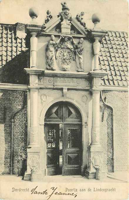 Dordrecht Poortje aan de Lindengracht