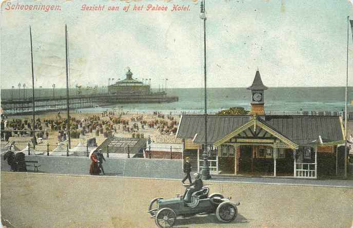 Scheveningen Gezicht van af het Palace Hotel