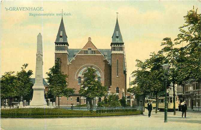 Den Haag Regentesseplein met Kerk