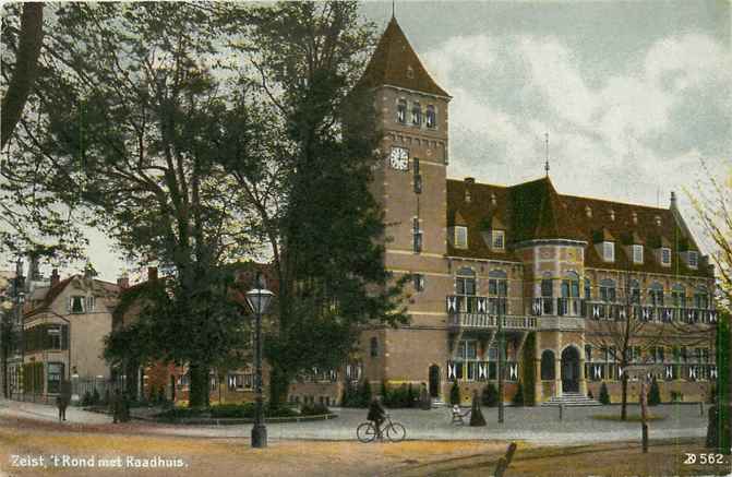 Zeist t Rond met Raadhuis