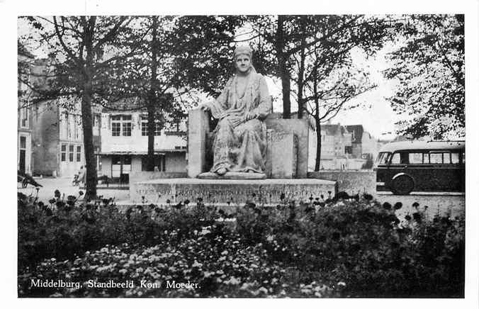 Middelburg Standbeeld Kon Moeder