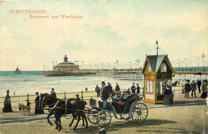 Scheveningen Boulevard met Wandelpier