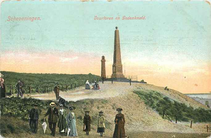 Scheveningen Vuurtoren en Gedenknald