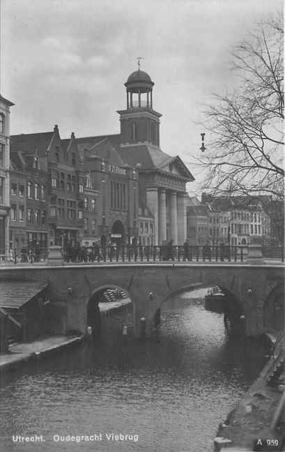 Utrecht Oudegracht Viebrug