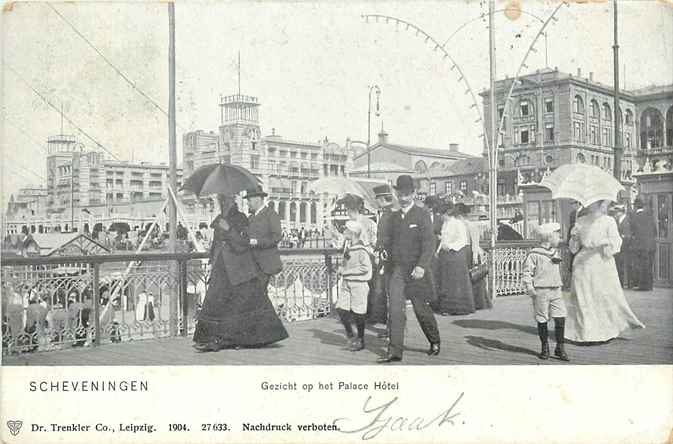 Scheveningen Gezicht op het Palace Hotel
