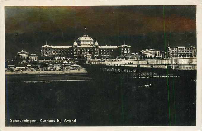 Scheveningen Kurhaus bij Avond