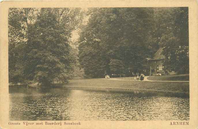 Arnhem Groote Vijver met Boerderij Sonsbeek