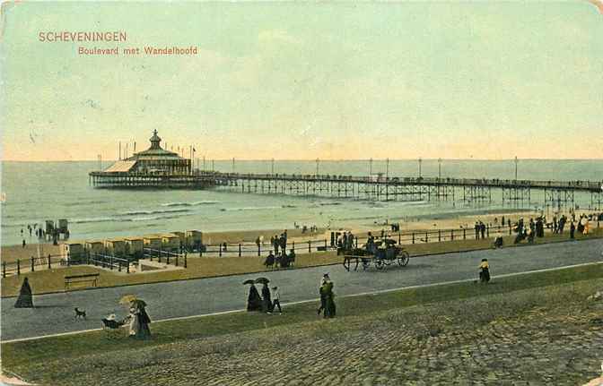 Scheveningen Boulevard met Wandelhoofd