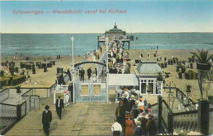 Scheveningen Wandelhoofd vanaf het Kurhaus